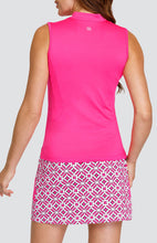 Load image into Gallery viewer, TAIL BRIXLYNN SLEEVELESS TOP MADARIN COLLAR PASSION PINK
