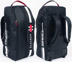 GRAY NICOLLS PLAYERS ACADEMY  WHEELIE DUFFLE BAG BLACK